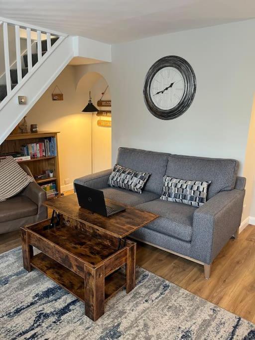 Hidden Gem Canal Facing Retreat With Lovely Walks Hopwas Exterior foto