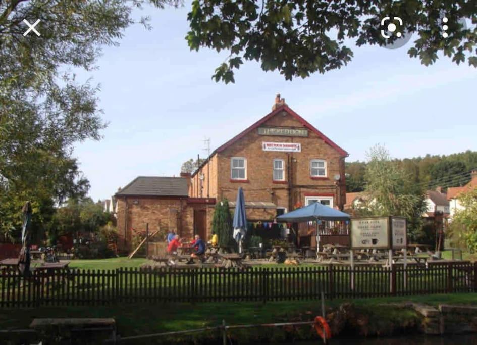 Hidden Gem Canal Facing Retreat With Lovely Walks Hopwas Exterior foto